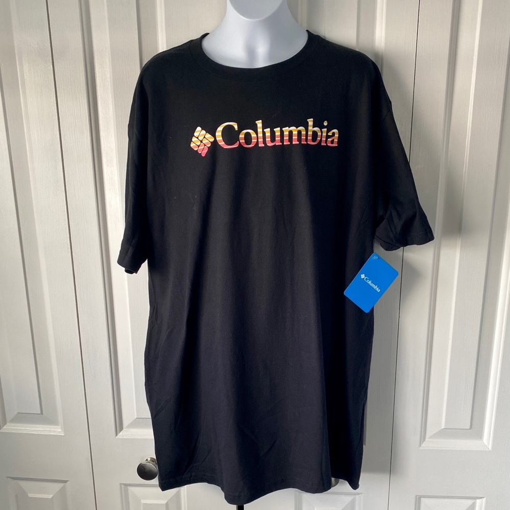 DESIGNED BY COLUMBIA!!!! NWT 100% COTTON LOGO SHORT-SLEEVE SHIRT - Picture 1 of 3